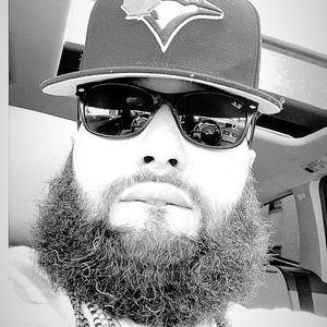 Meet your Posher, Efrain